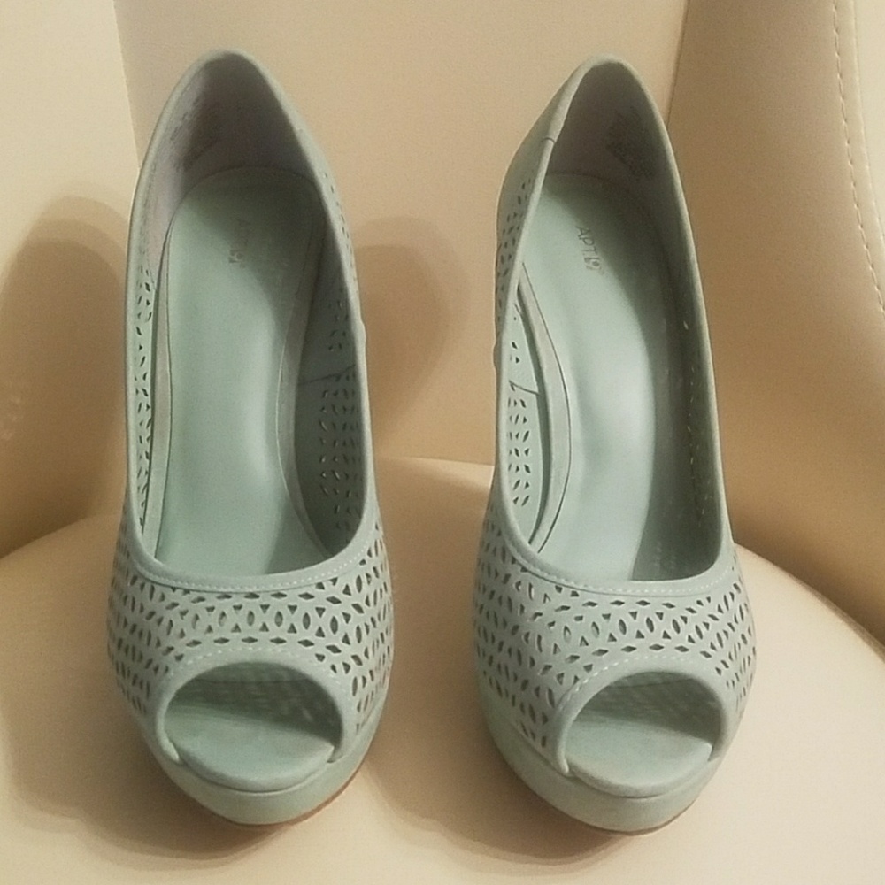 Apt 9 Shoes